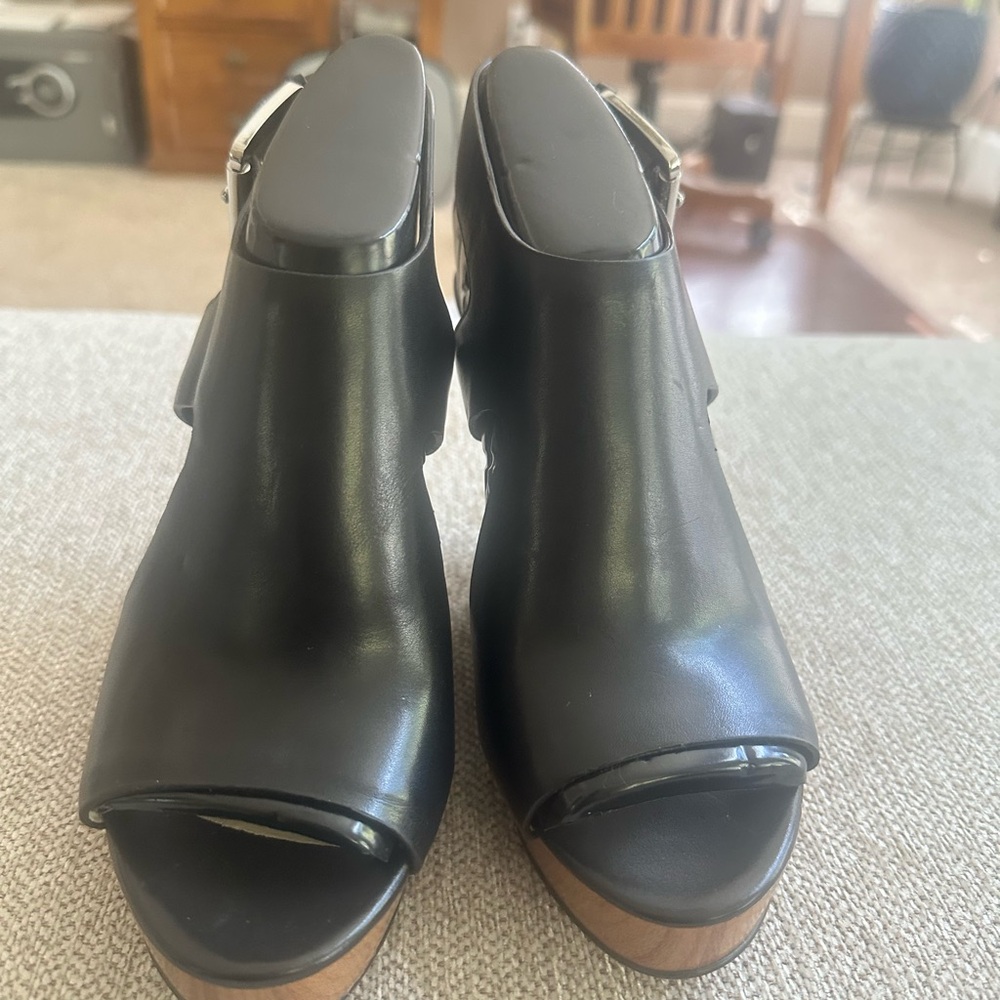 Michael kors Women’s Black Slingback Peep Toe Sandal